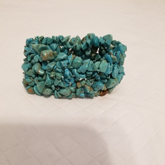 Vintage natural Turquoise chip stretchy bracelet 1.5 inch wide - Picture 2 of 5